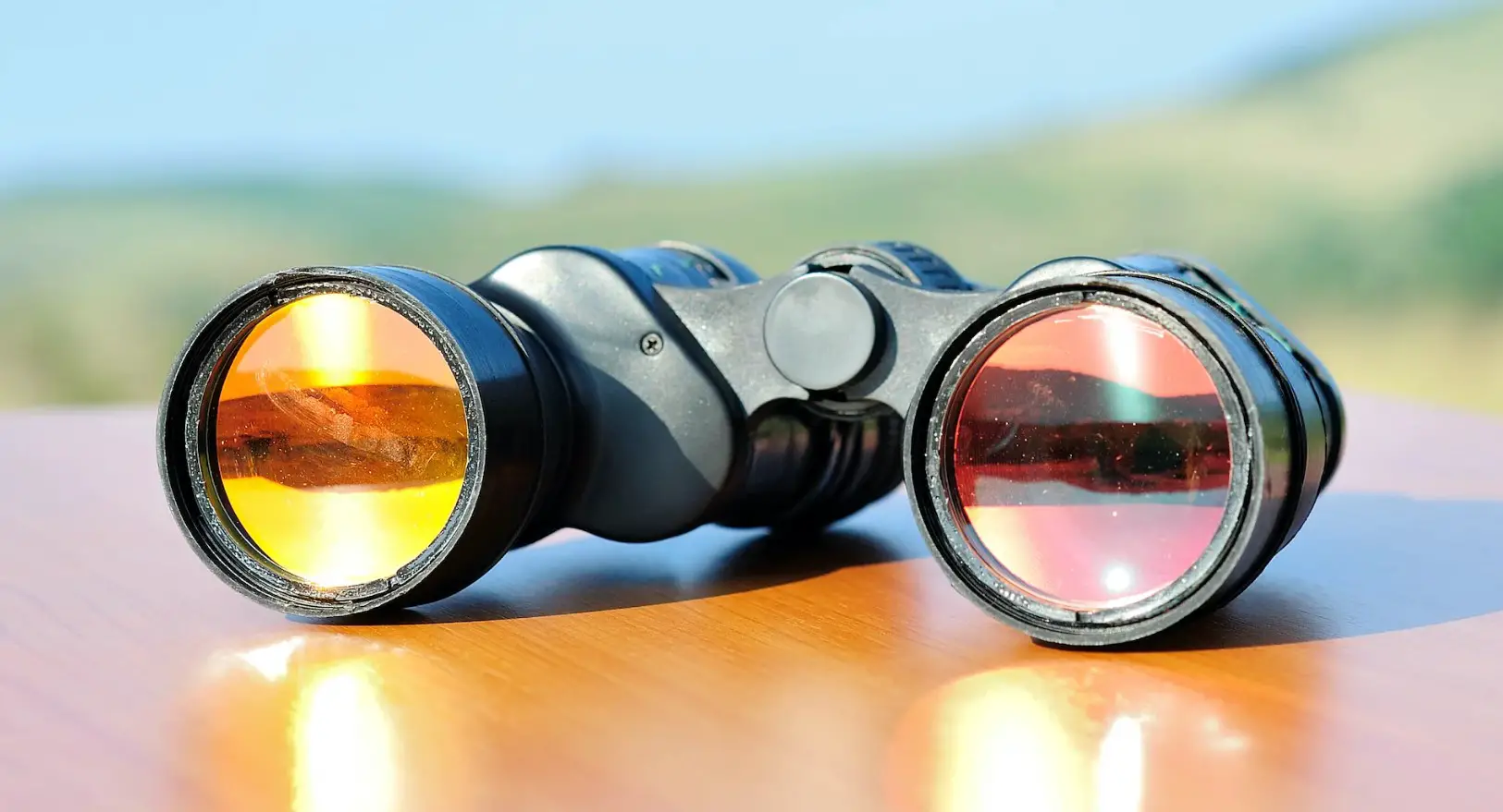Exploring Different Price Ranges: Affordable vs. Premium Binoculars